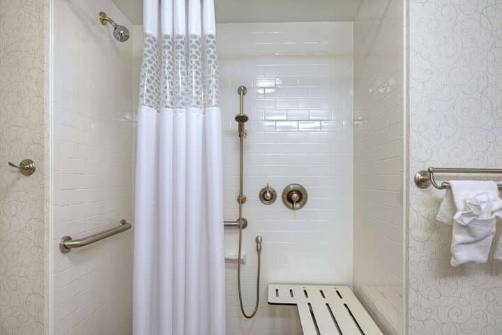 Bathroom shower